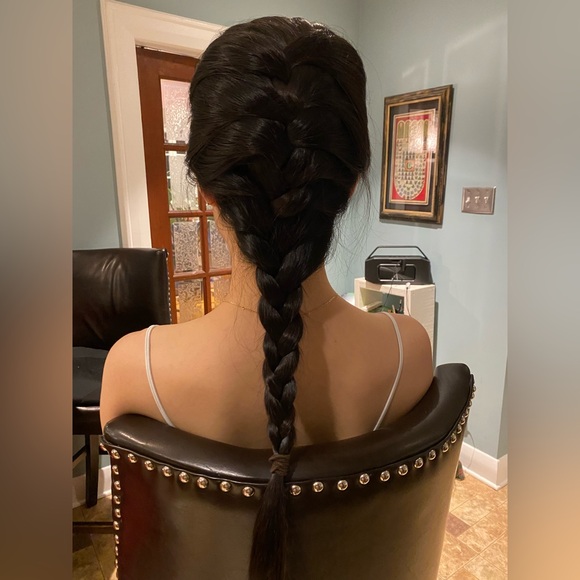 Abbie shops too much - Picture 5 of 14